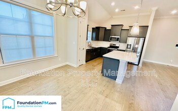 2257 Applemill Dr in Cordova, TN - Building Photo - Building Photo