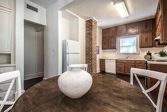 4902 Junius St in Dallas, TX - Building Photo - Building Photo