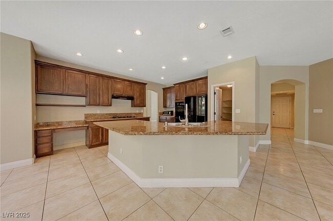property at 29 Crown Valley Dr