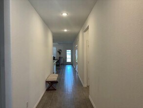 31614 Roldan Ln in Fulshear, TX - Building Photo - Building Photo
