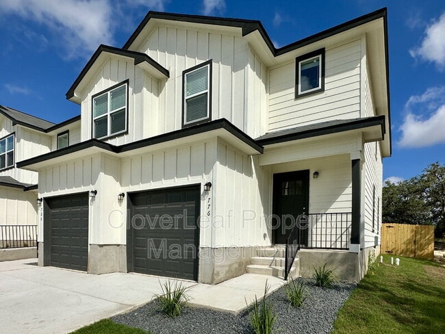 property at 776 Abigail Aly