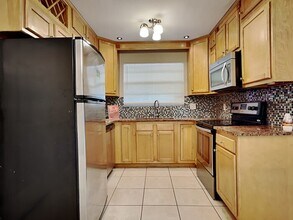 7816 Renoir Dr in Jacksonville, FL - Building Photo - Building Photo