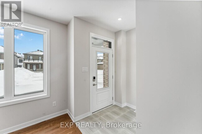 170 Conservancy Dr in Ottawa, ON - Building Photo - Building Photo