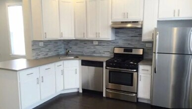 3637 N Paulina St, Unit 1FF in Chicago, IL - Foto de edificio - Building Photo
