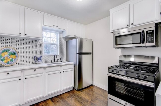 2832 Avenue I in Fort Worth, TX - Foto de edificio - Building Photo