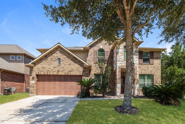property at 26049 Kingshill Dr