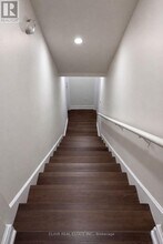 13 Kalmia Rd in Brampton, ON - Building Photo - Building Photo