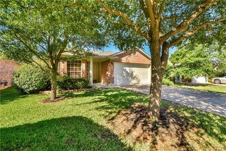 14416 Mowsbury Dr in Austin, TX - Building Photo - Building Photo