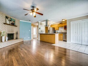 802 Rolling Ridge Dr in Allen, TX - Building Photo - Building Photo