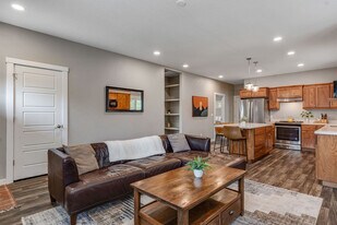 1800 W Idaho St, Unit SI ID1324057P in Boise, ID - Building Photo