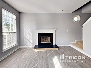 8918 6 Point Ln in Charlotte, NC - Building Photo - Building Photo