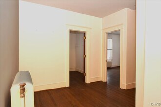 2318 Genesee St in Utica, NY - Building Photo - Building Photo