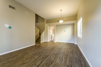 39520 N Hillerman Way in New River, AZ - Building Photo - Building Photo