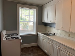 90 Norton St in New Haven, CT - Building Photo - Interior Photo