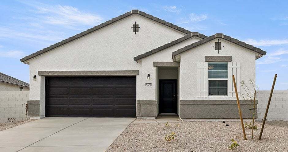 Broadway North at Mason Ranch in Surprise, AZ - Foto de edificio