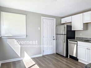 3037 Blackridge Ave in Pittsburgh, PA - Building Photo - Building Photo