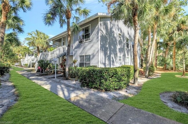 property at 1965 Courtyard Way