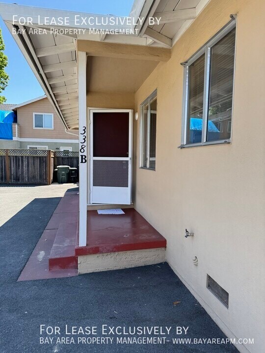 338 Orchard Ave in Redwood City, CA - Building Photo