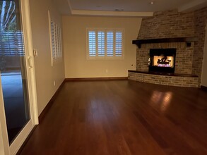 17761 Quintana Ln in Huntington Beach, CA - Building Photo - Building Photo