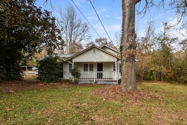 property at 3183 Peachtree St