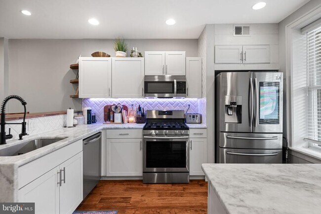 1254 S Peach St in Philadelphia, PA - Building Photo - Building Photo