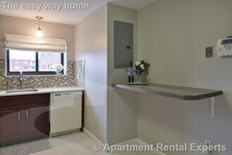 28 9th St in Medford, MA - Building Photo - Building Photo