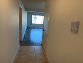 2419 Greendale Dr in South San Francisco, CA - Building Photo - Building Photo