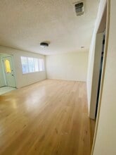 815 S Roy Reynolds Dr in Harker Heights, TX - Building Photo - Building Photo