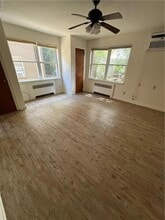 825 Harrington Ave, Unit 3 in Norfolk, VA - Building Photo - Building Photo