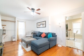 61 Lamson St in West Haven, CT - Building Photo - Building Photo