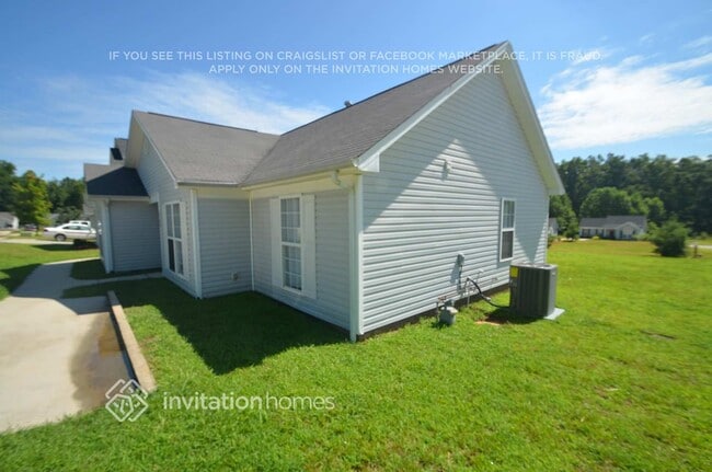 2500 Gelsinger Ave in Bessemer City, NC - Foto de edificio - Building Photo