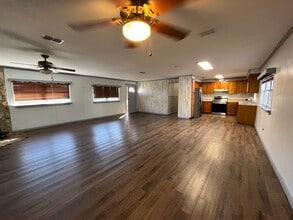 10263 117th Rd in Live Oak, FL - Building Photo - Building Photo