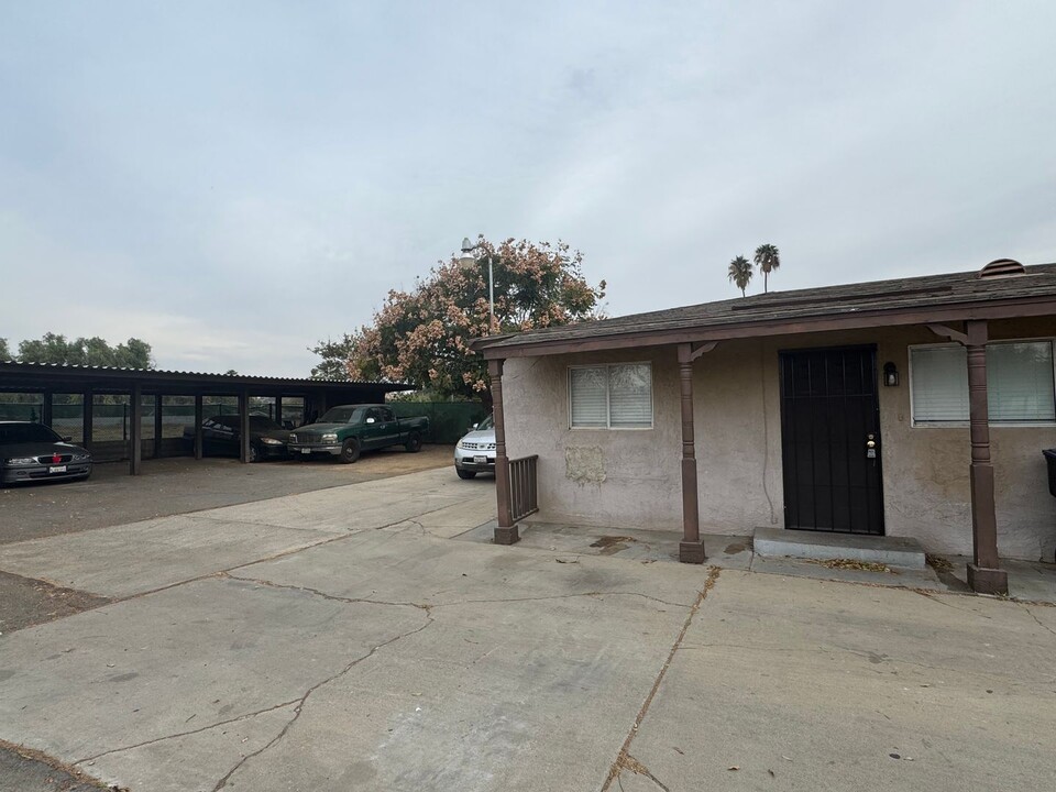 10937 Sunnyslope Ave in Riverside, CA - Building Photo