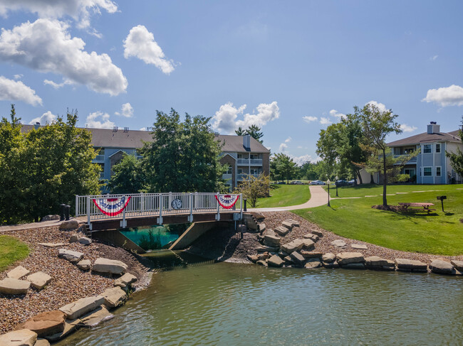 Polo Club in Strongsville, OH - Foto de edificio - Building Photo