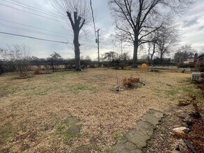 3242 S Goodlett St in Memphis, TN - Building Photo - Building Photo