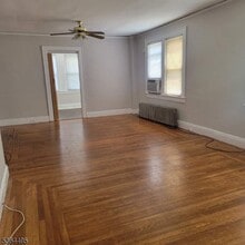 17 Budd St in Morristown, NJ - Building Photo - Building Photo
