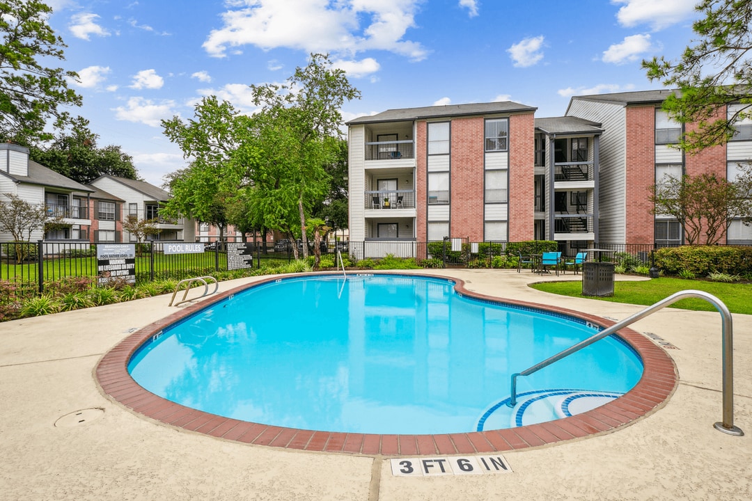 Brandon Oaks Apartments in Cypress, TX - Foto de edificio