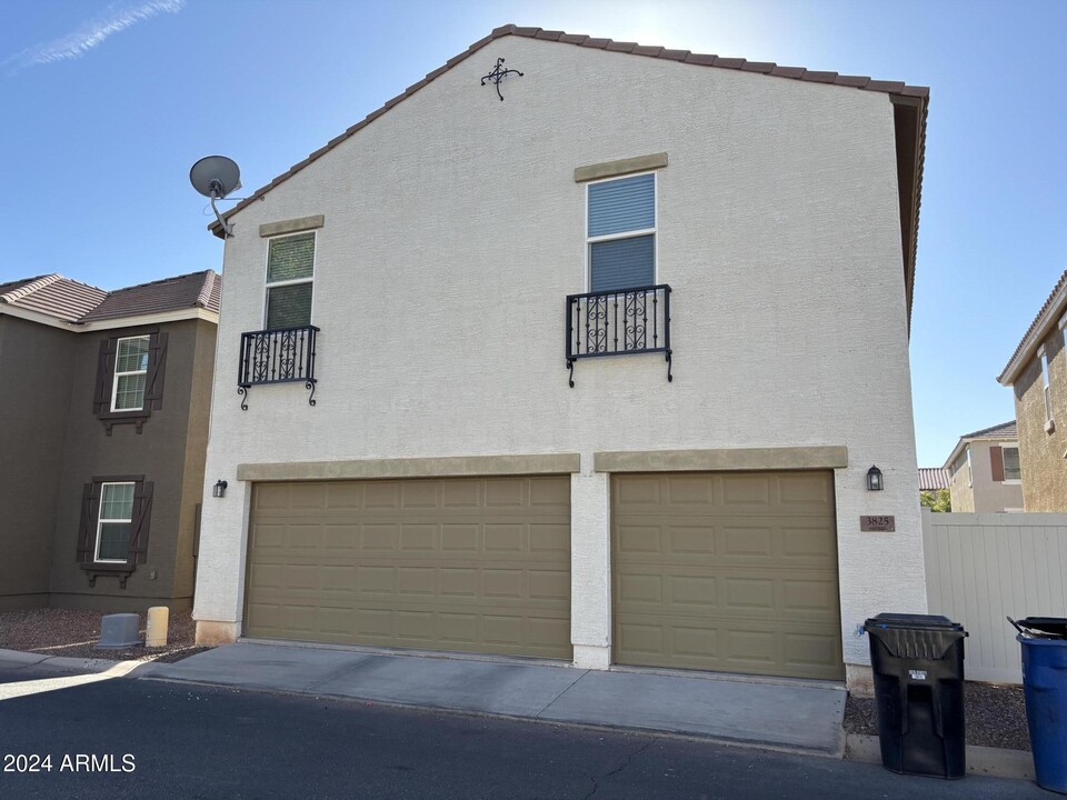 3825 E Edna Dr in Gilbert, AZ - Building Photo