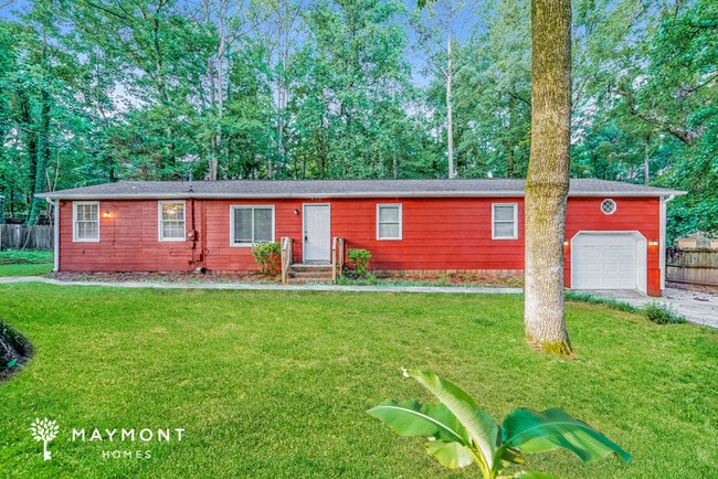 property at 912 Burnt Pine Dr