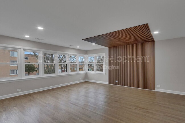 6304 N Troy St in Chicago, IL - Building Photo - Building Photo