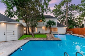 15807 Crystal Brook Dr in Houston, TX - Building Photo - Building Photo