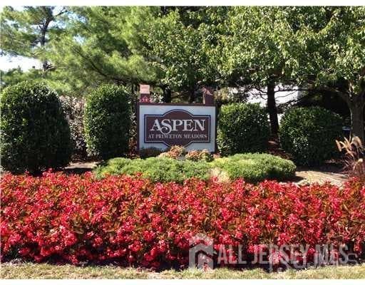 property at 1202 Aspen Dr