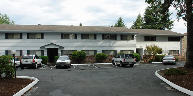 Parkbrook Manor Apartment Homes in Beaverton, OR - Foto de edificio - Building Photo