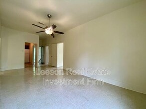 451 Egan St in Shreveport, LA - Building Photo - Building Photo