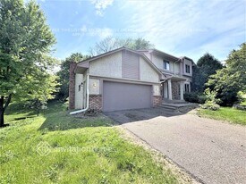 12825 46th Ave N in Minneapolis, MN - Building Photo