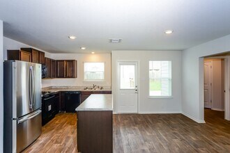 9807 Spotted Rose in San Antonio, TX - Building Photo - Building Photo