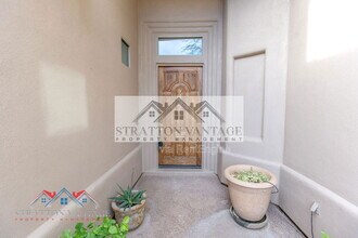9562 E Cavalry Dr in Scottsdale, AZ - Building Photo - Building Photo