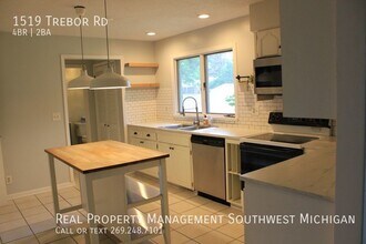 1519 Trebor Rd in St. Joseph, MI - Building Photo - Building Photo