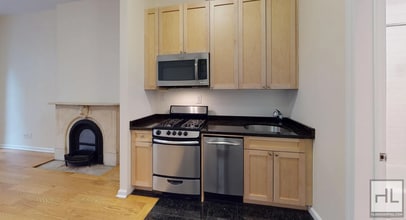 69 W 55th St in New York, NY - Foto de edificio - Building Photo