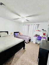 130 Cypress Way W in Palm Springs, FL - Building Photo - Building Photo